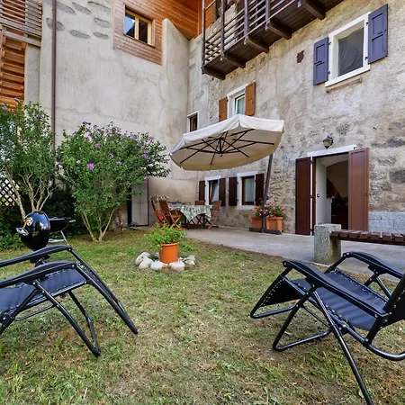Antico Casolare Di Alice Villa Cares Exterior photo